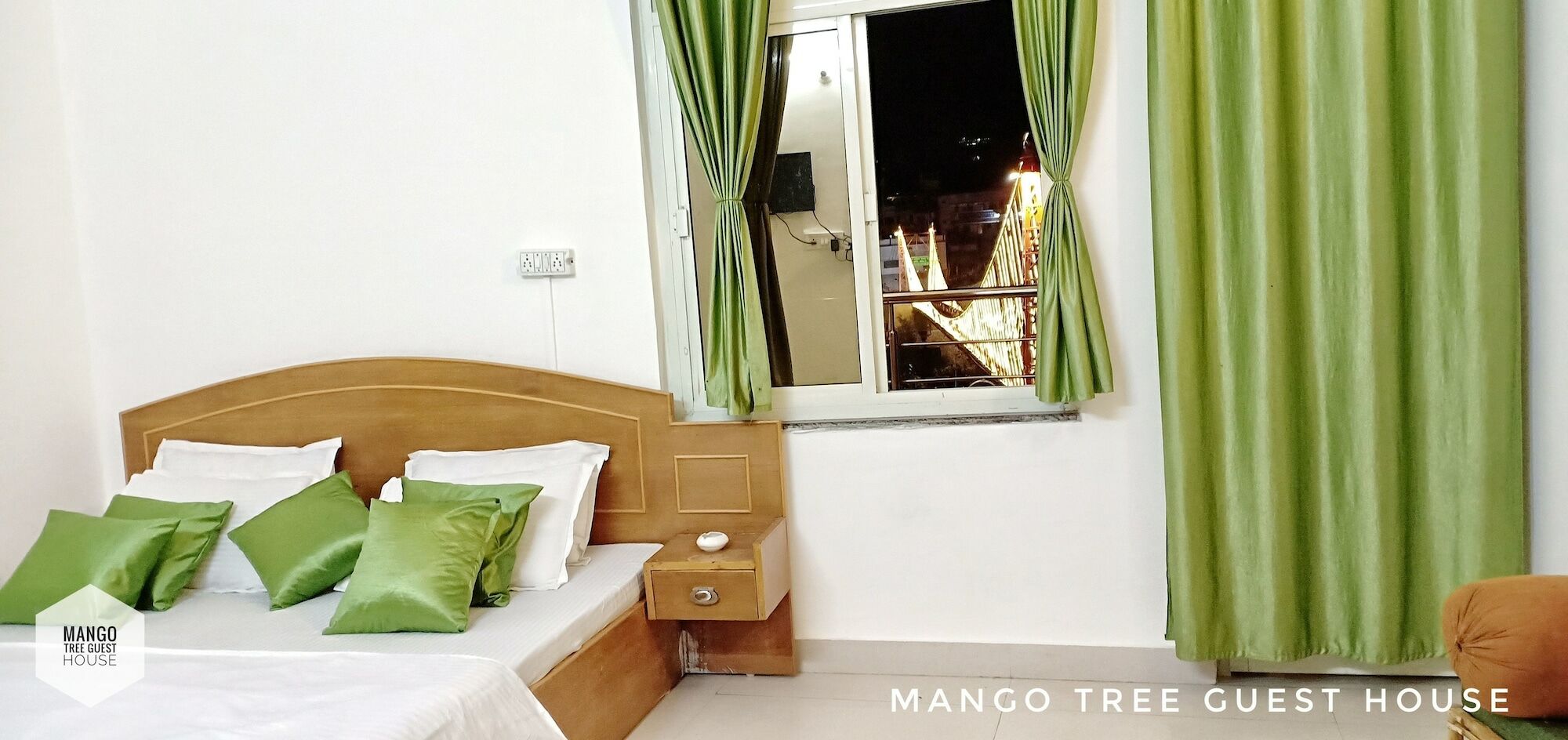 Mango Tree Guest House Рішикеш Екстер'єр фото